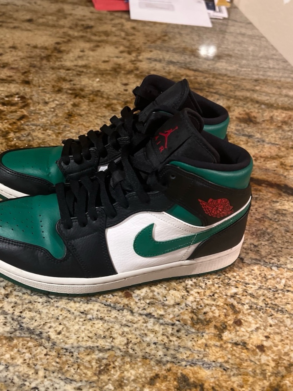 Nike Air Jordan 1 High Black Green White Men's Sneakers
